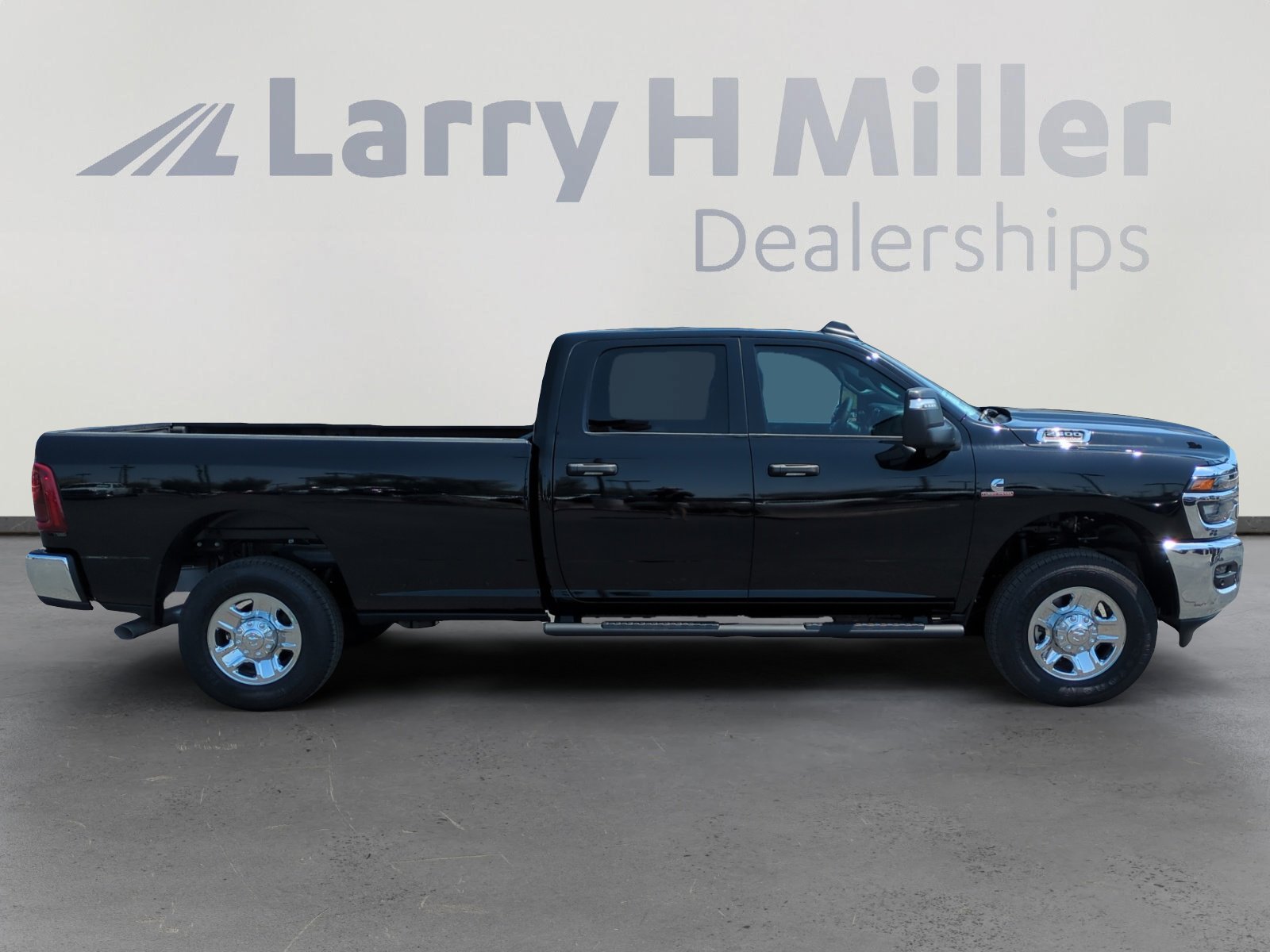 New 2025 RAM 2500 Tradesman image 6