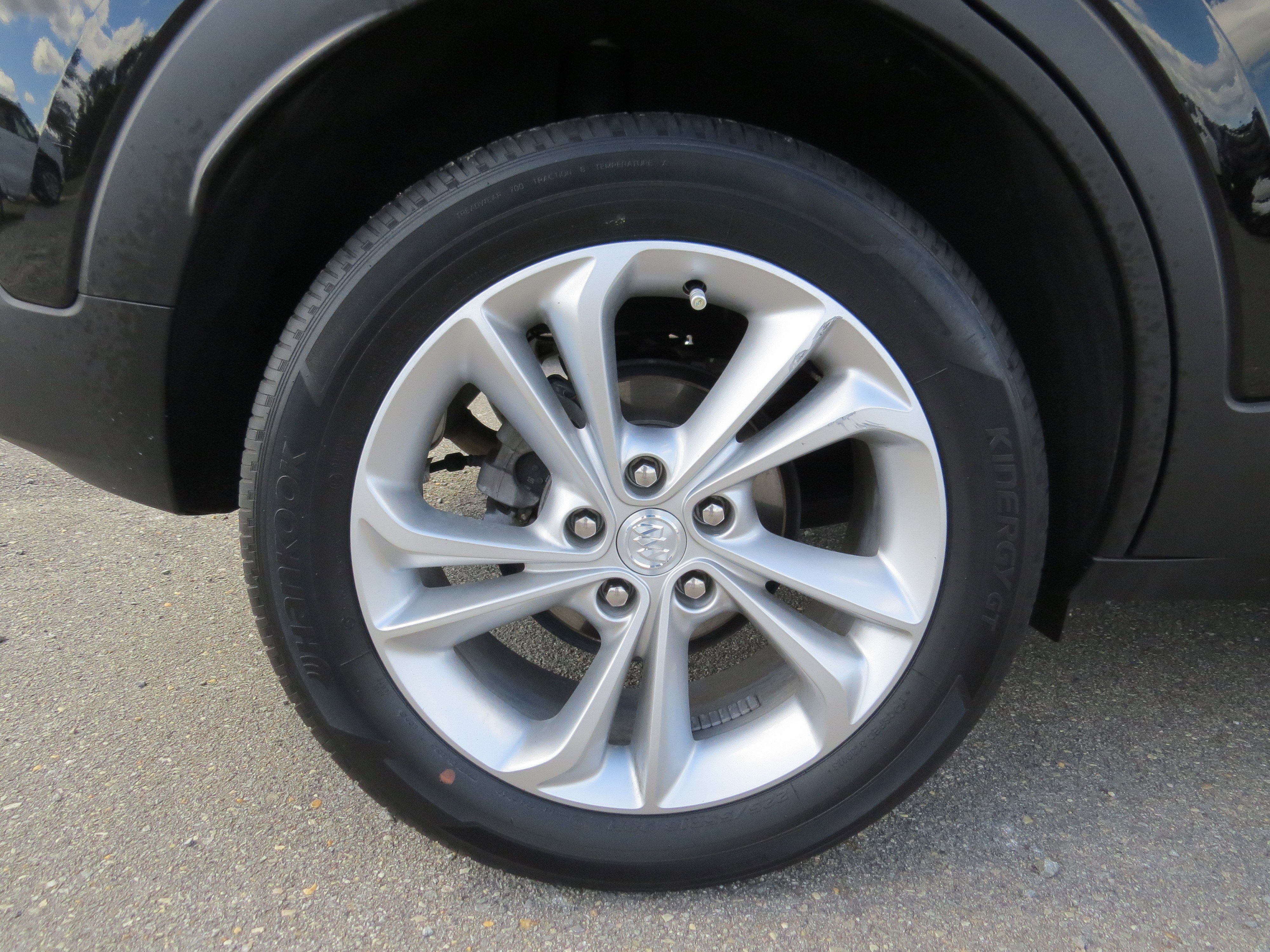 Certified 2023 Buick Encore GX Preferred w/ Cold Weather Comfort Package image 10