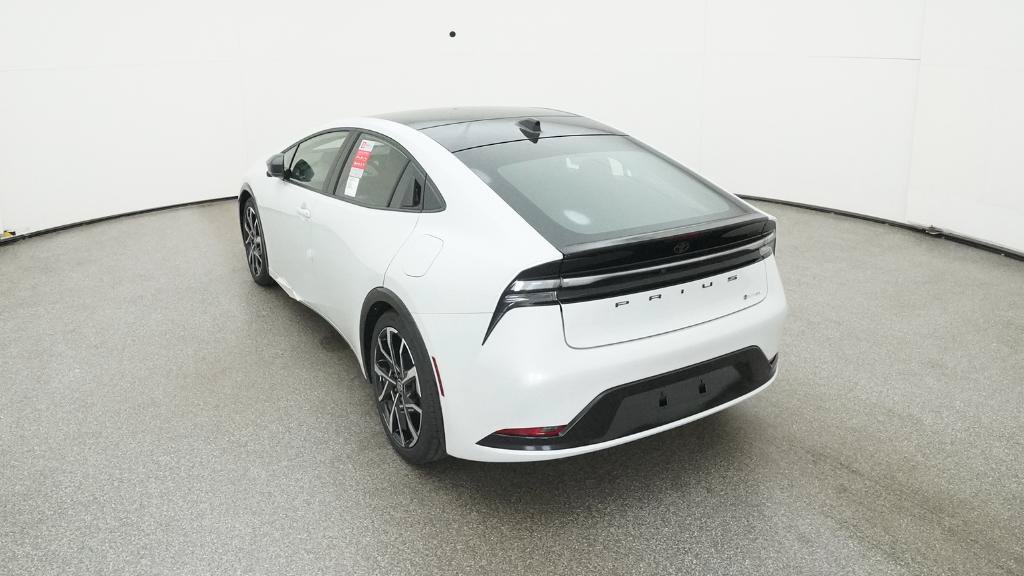 New 2026 Toyota Prius Plug-In Hybrid FWD image 92