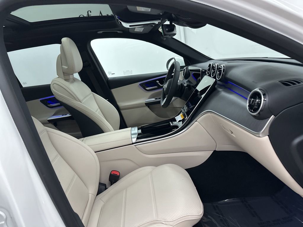 New 2026 Mercedes-Benz GLC 300 image 28