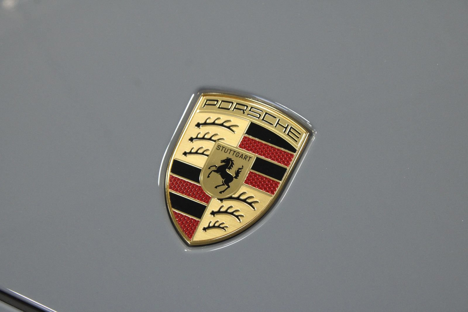 Used 2025 Porsche Cayenne GTS AWD/4WD image 24