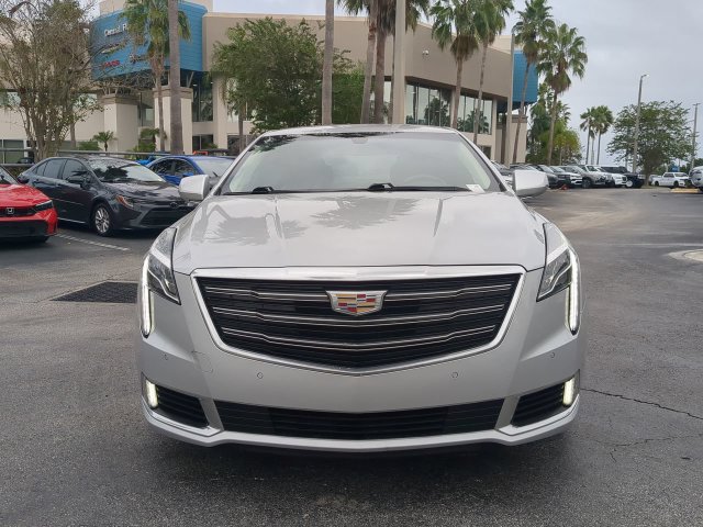 Used 2018 Cadillac XTS Luxury FWD image 3