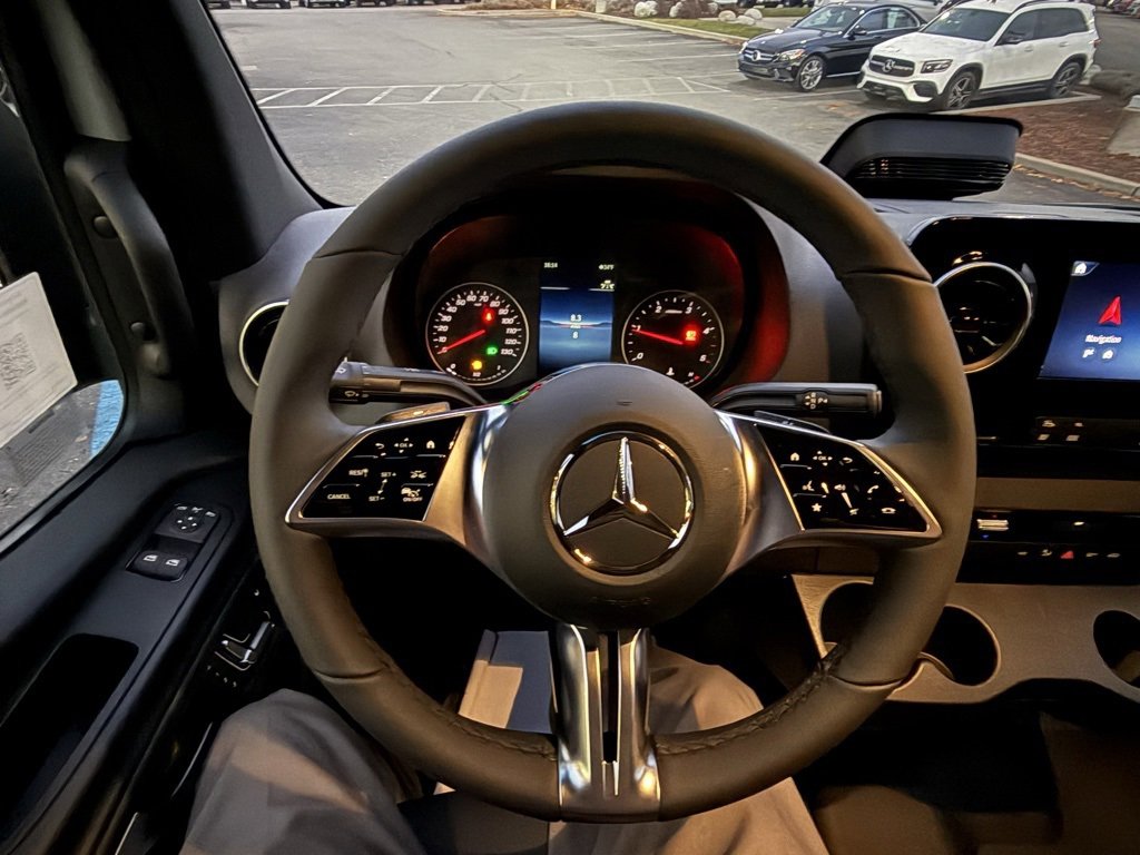 New 2025 Mercedes-Benz Sprinter 2500 image 23