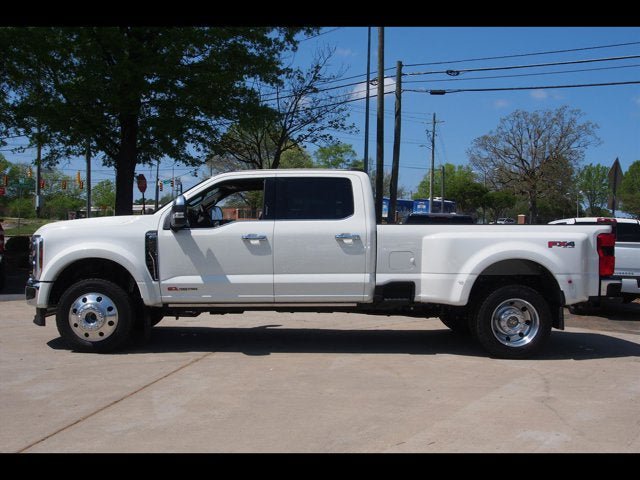 Used 2026 Ford F450 King Ranch w/ Chrome Package AWD/4WD image 2