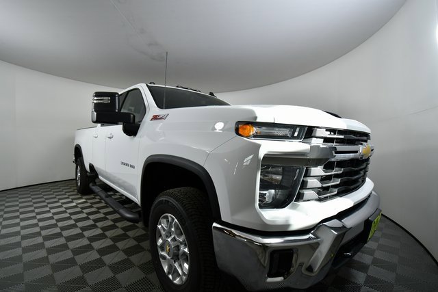 New 2026 Chevrolet Silverado 3500 LT w/ Convenience Package image 8