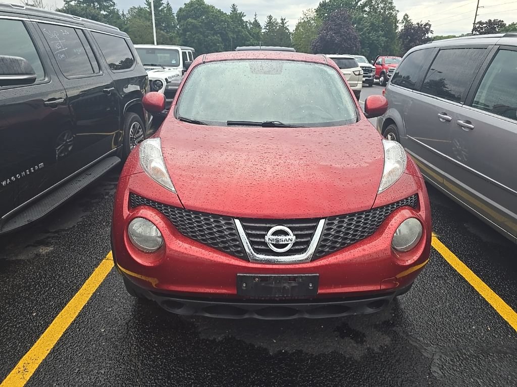 Used 2014 Nissan Juke SV w/ Navigation Package AWD/4WD image 3