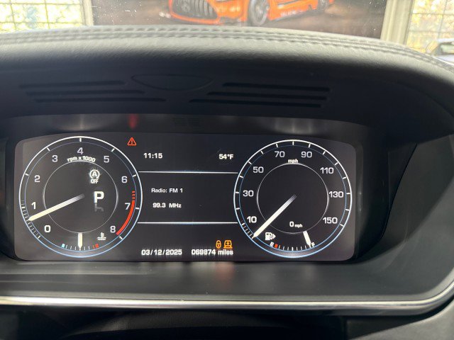 Used 2015 Land Rover Range Rover HSE image 74