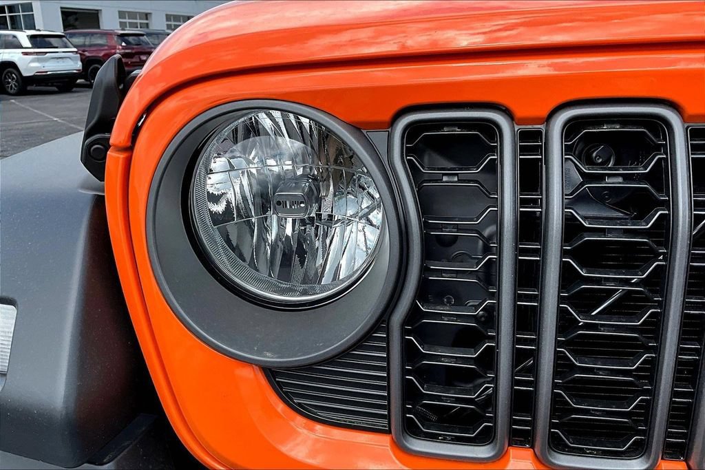 New 2026 Jeep Wrangler Unlimited Sport AWD/4WD image 25