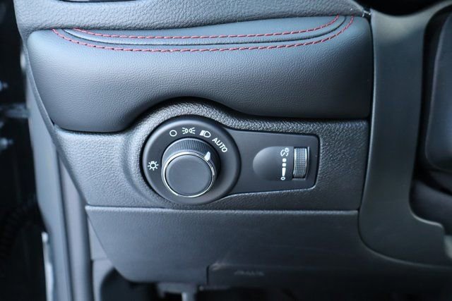 New 2026 Dodge Durango GT image 13