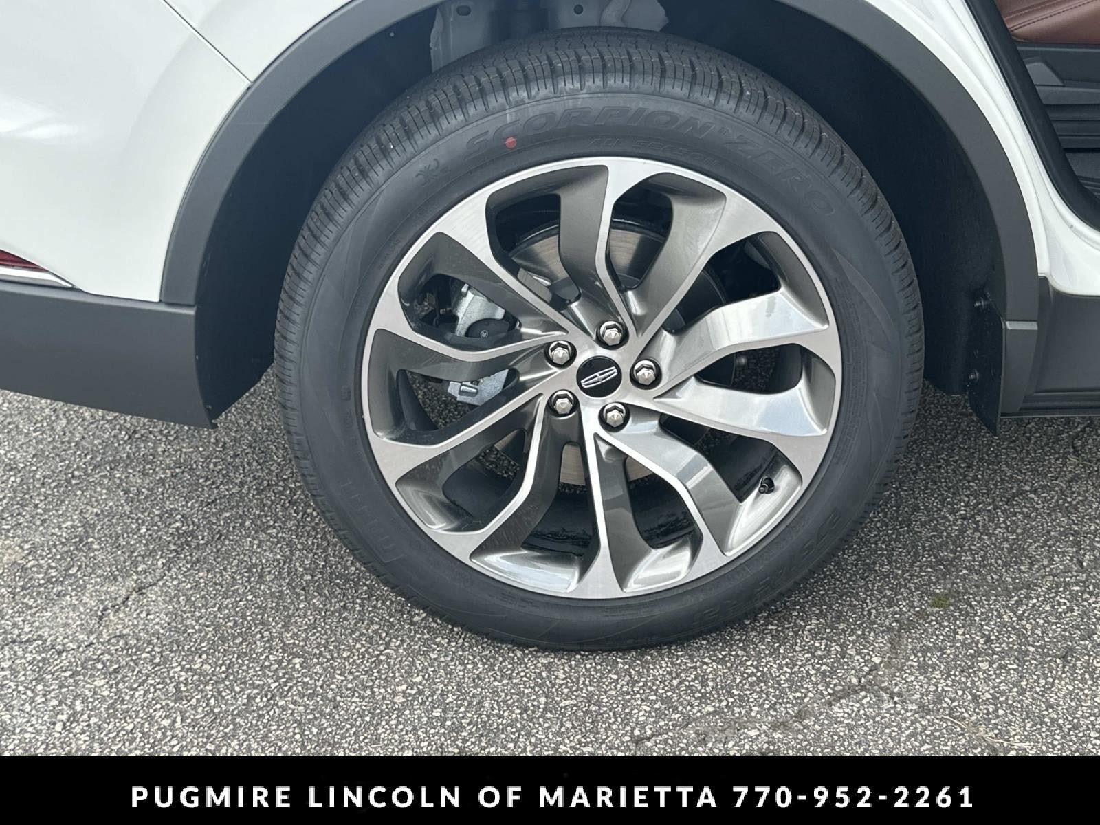 New 2026 Lincoln Aviator Reserve AWD/4WD image 17
