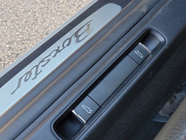 Used 2021 Porsche 718 Boxster image 33