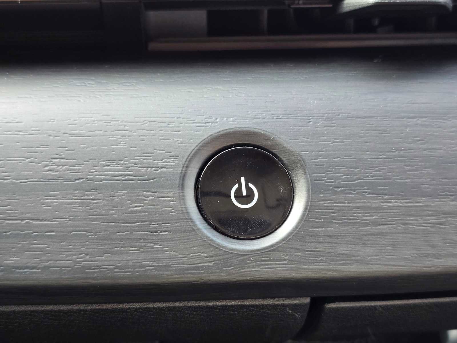 Used 2024 Nissan Ariya AWD image 34