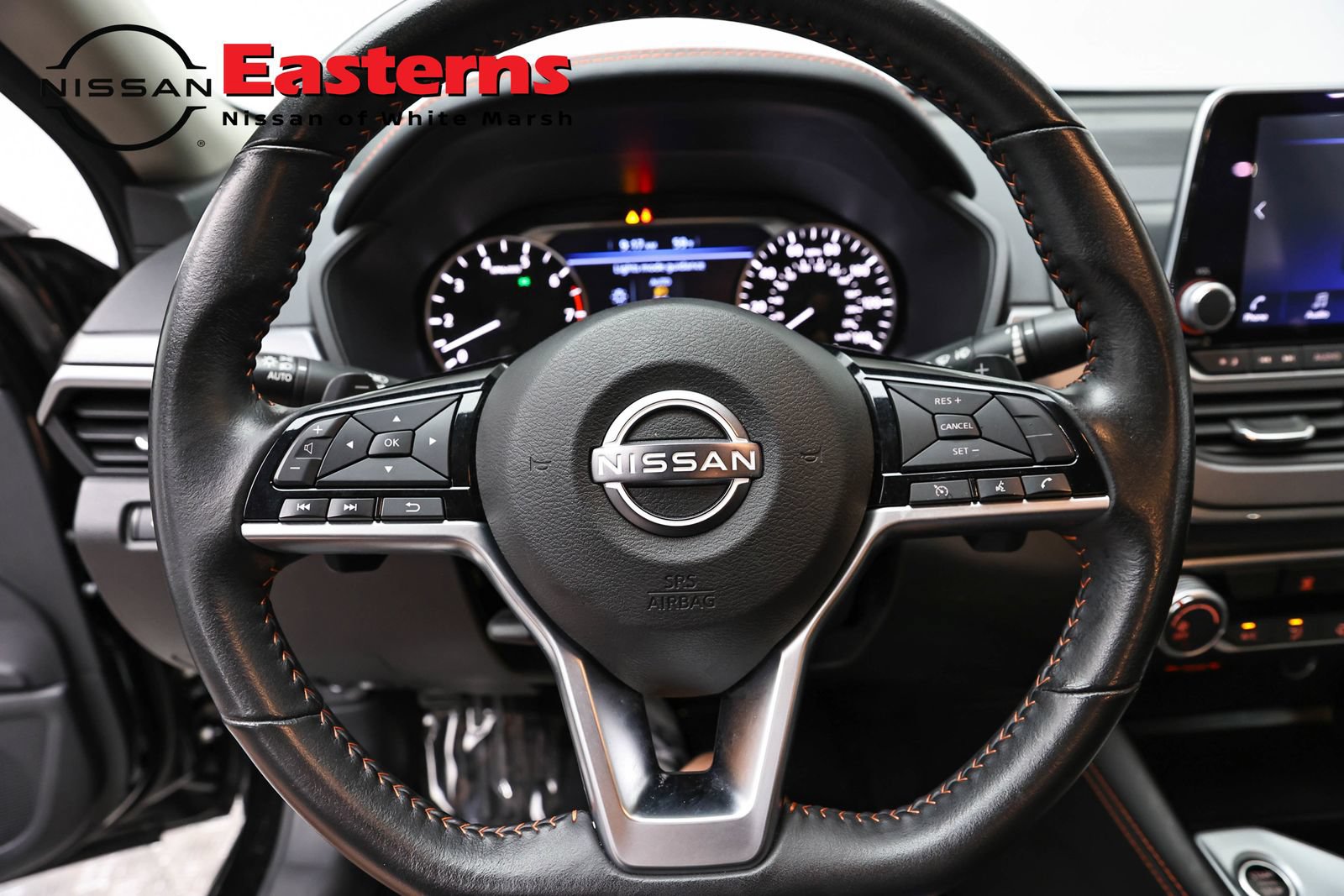 Used 2023 Nissan Altima 2.5 SR FWD image 10