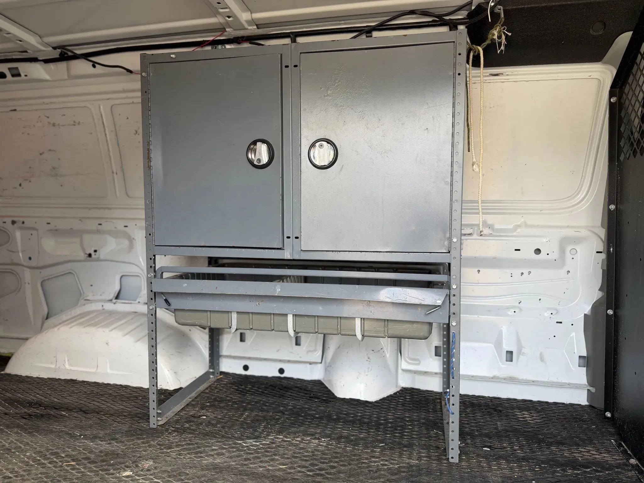 Used 2010 Ford E-250 and Econoline 250 image 25