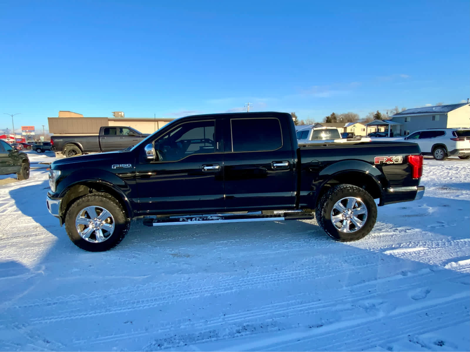 Used 2019 Ford F150 Lariat w/ Equipment Group 502A Luxury image 2