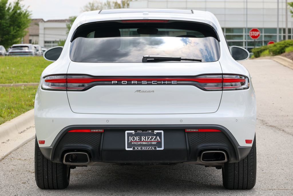 Certified 2023 Porsche Macan Turbo AWD/4WD image 11