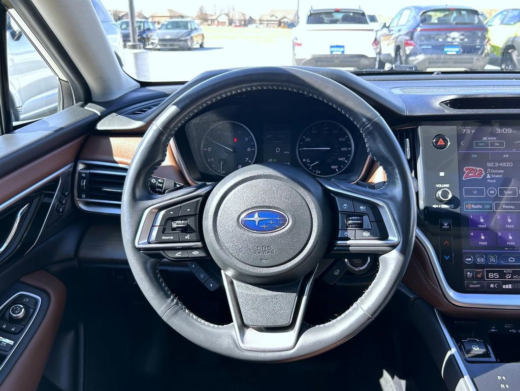 Used 2020 Subaru Outback Touring image 11