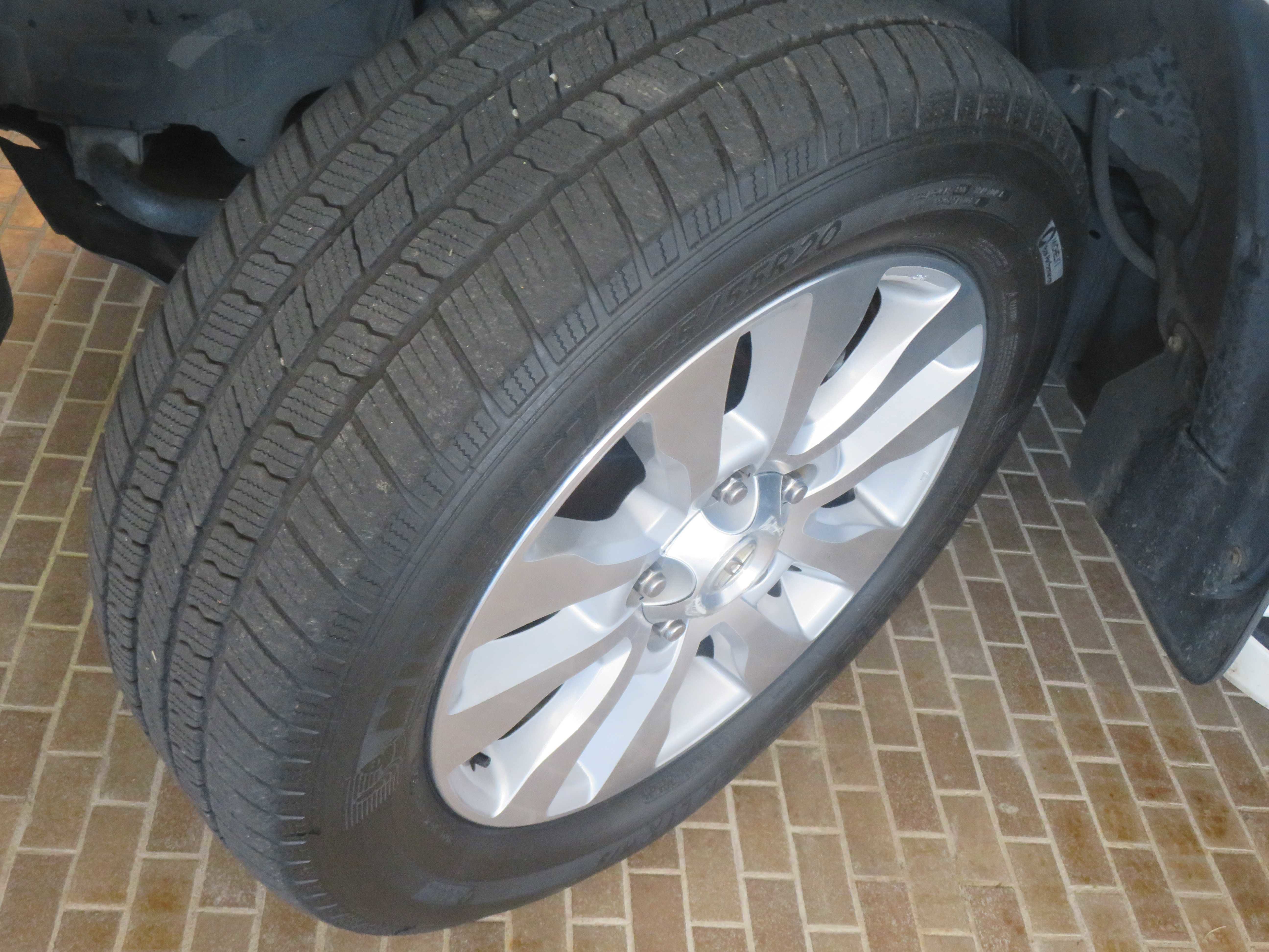 Used 2016 Toyota Sequoia Platinum AWD/4WD image 12