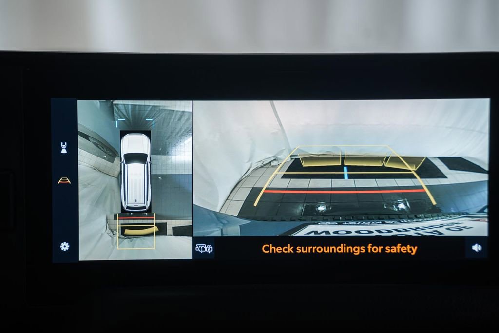 Used 2025 Toyota Land Cruiser w/ Premium Package AWD/4WD image 50