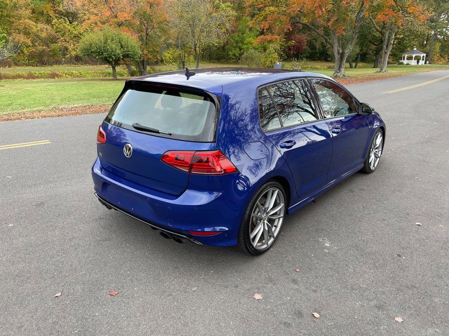 Used 2017 Volkswagen Golf 4-Door image 19