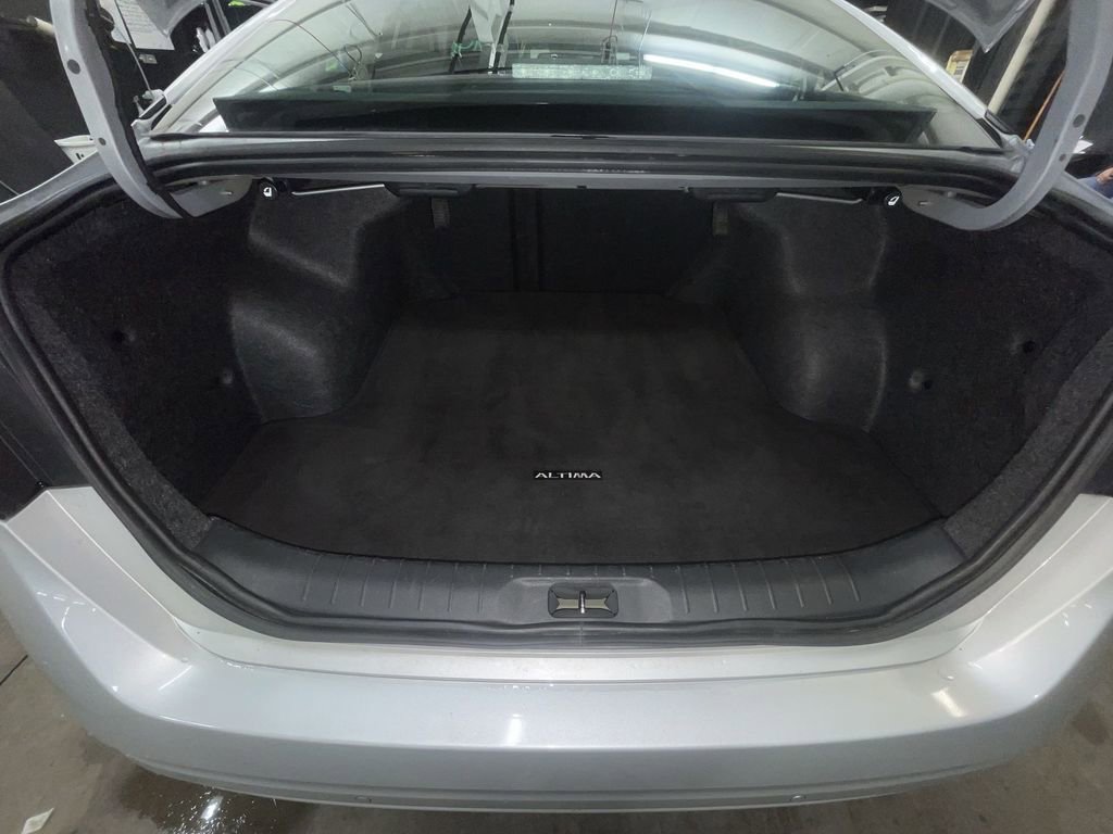 Certified 2024 Nissan Altima 2.5 SV FWD image 22