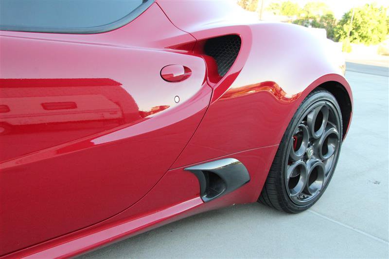 Used 2015 Alfa Romeo 4C Launch Edition w/ Convenience Group RWD image 44