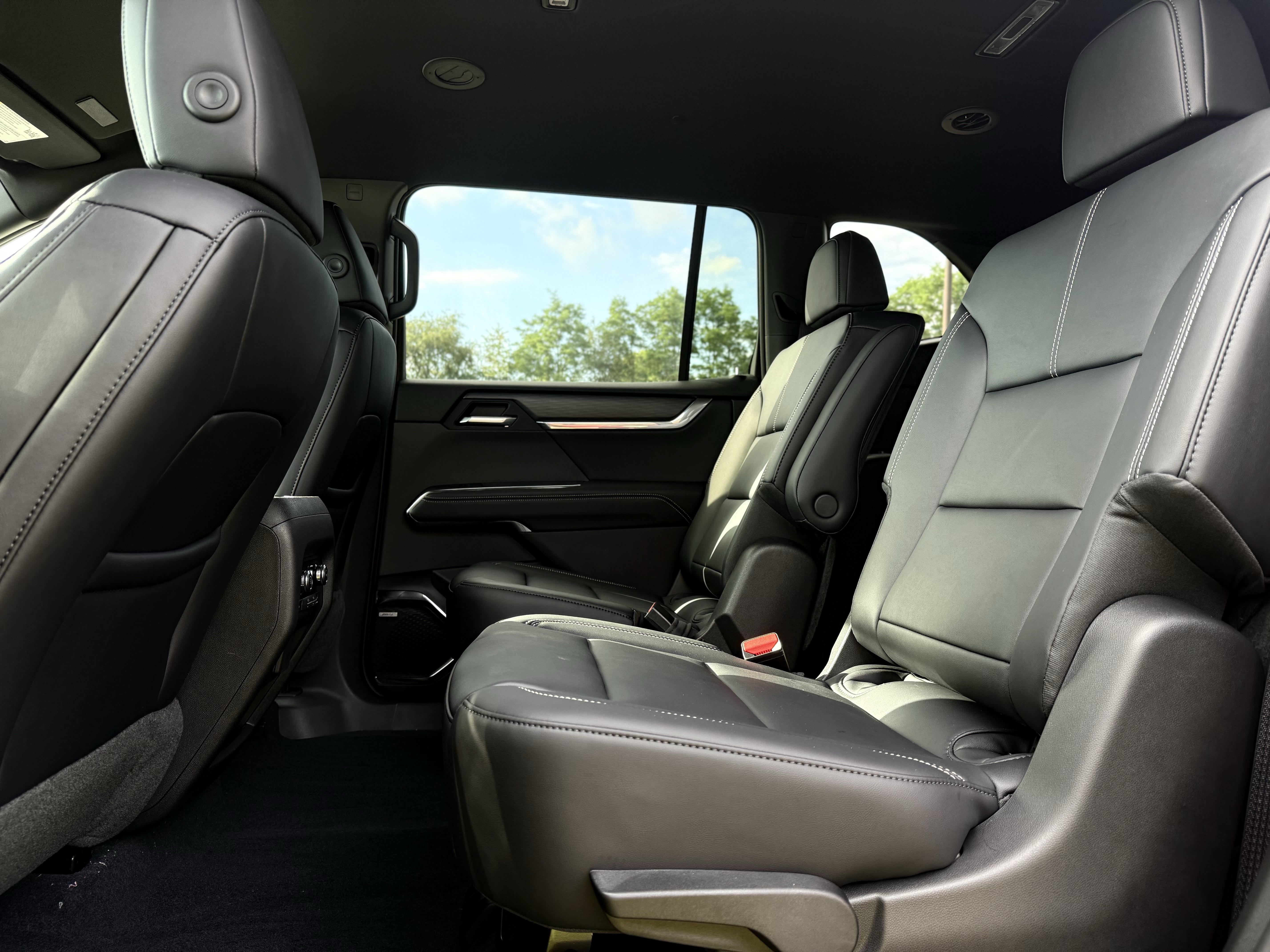 New 2026 GMC Acadia Elevation w/ Black Edition FWD image 12