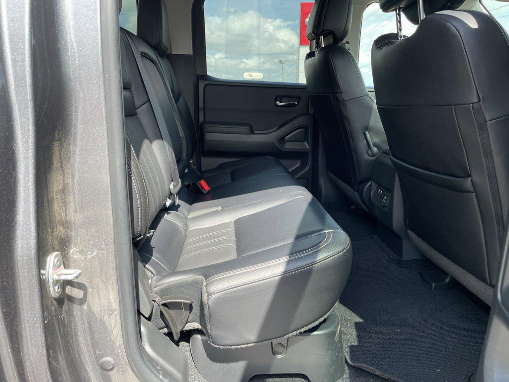 Certified 2024 Nissan Frontier SL w/ Technology Package image 17