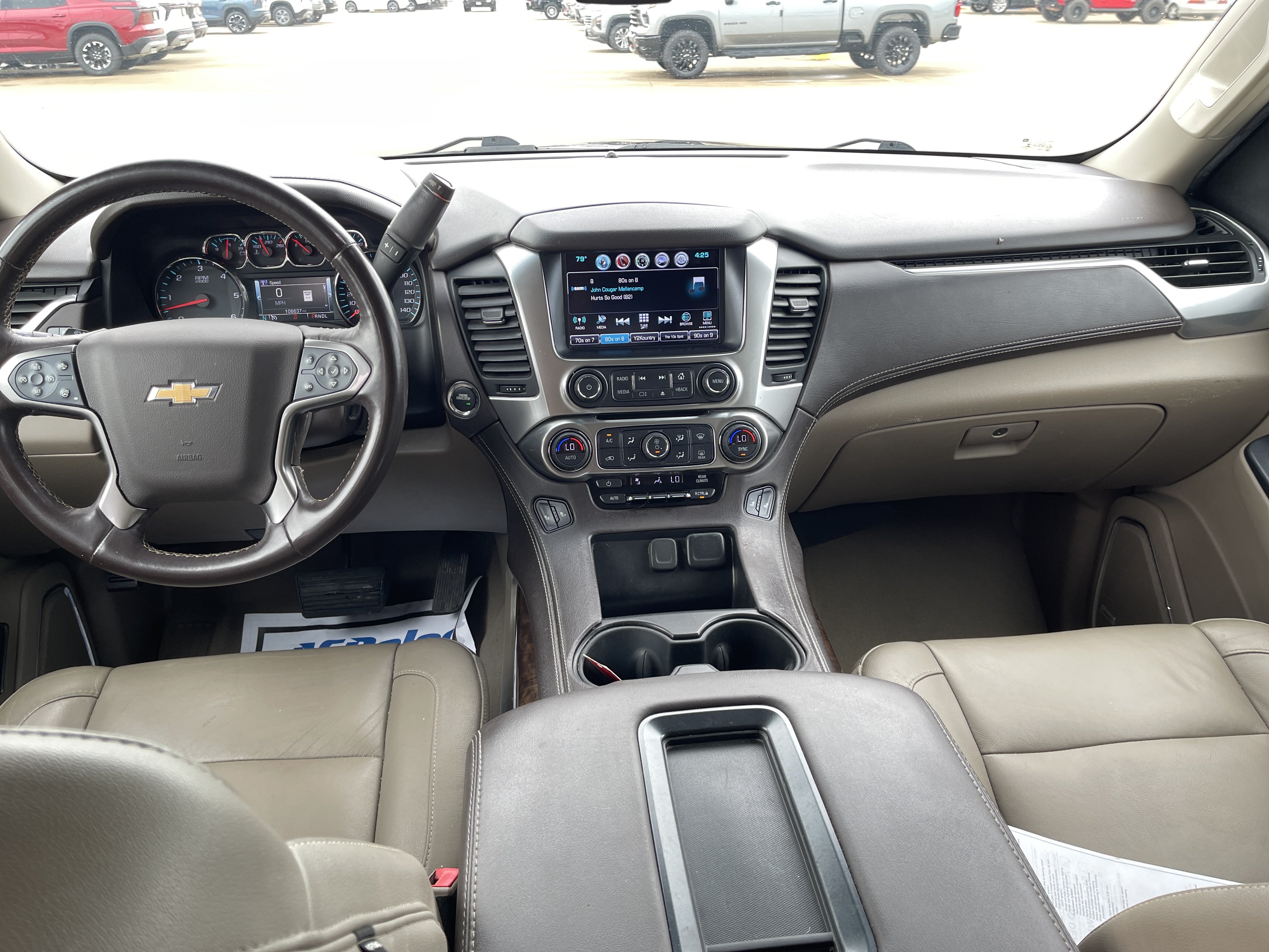 Used 2019 Chevrolet Suburban LT w/ LT Signature Package RWD image 16