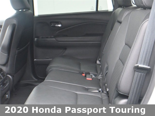 Used 2020 Honda Passport Touring image 26