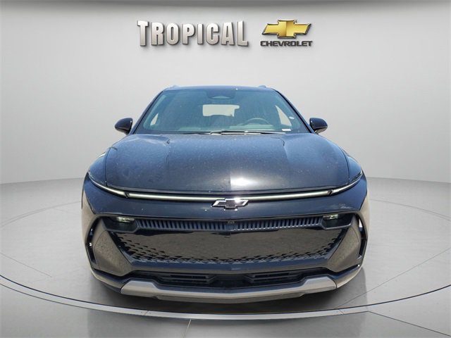 New 2025 Chevrolet Equinox EV LT image 8