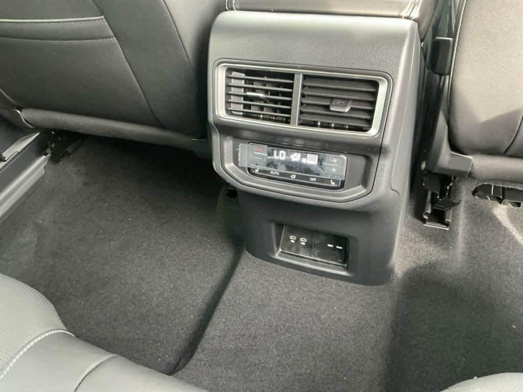 New 2026 Volkswagen Atlas SEL image 20