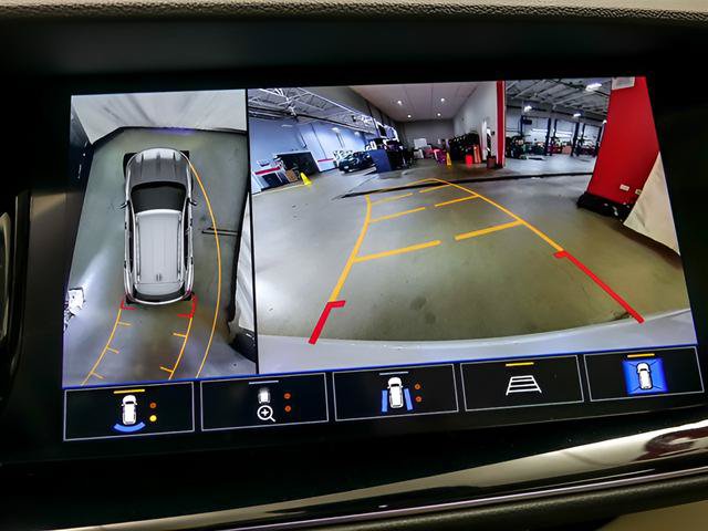 Used 2023 Buick Envision Avenir AWD/4WD image 20