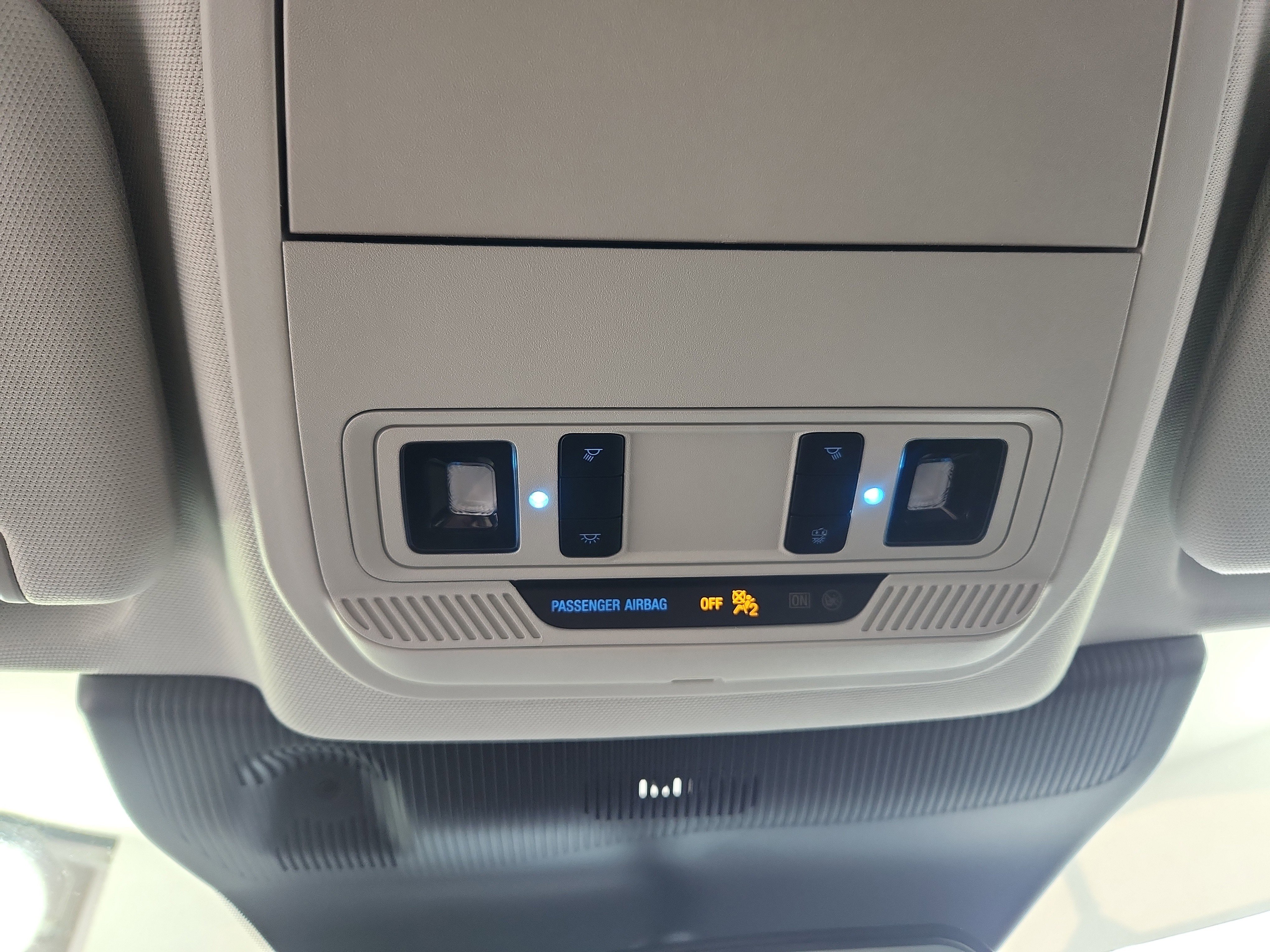 Used 2025 Ford Explorer Active image 28