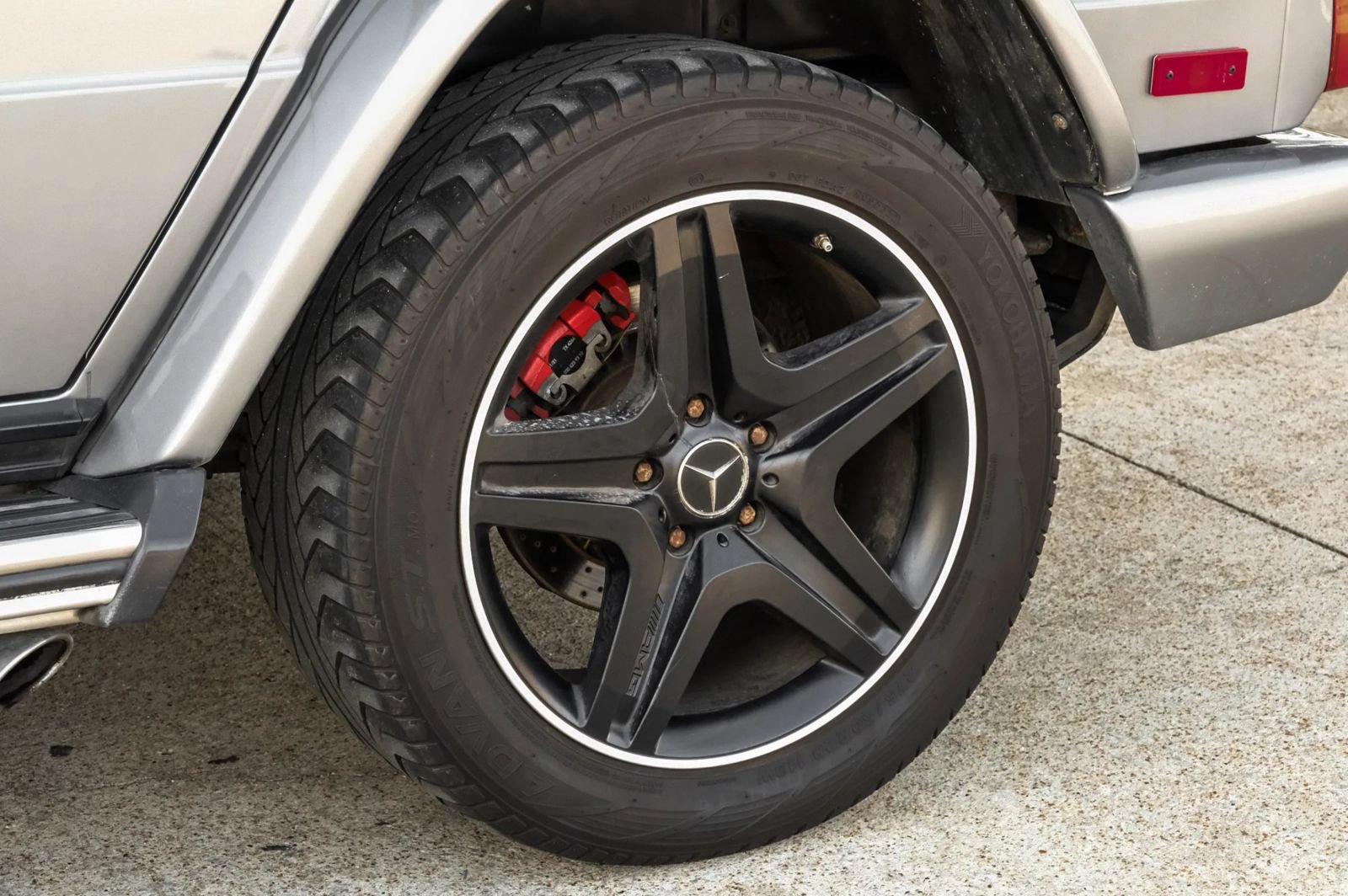 Used 2015 Mercedes-Benz G 63 AMG 4MATIC image 54