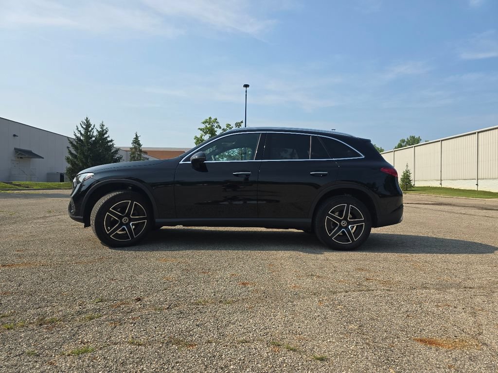 Used 2026 Mercedes-Benz GLC 300 4MATIC image 14