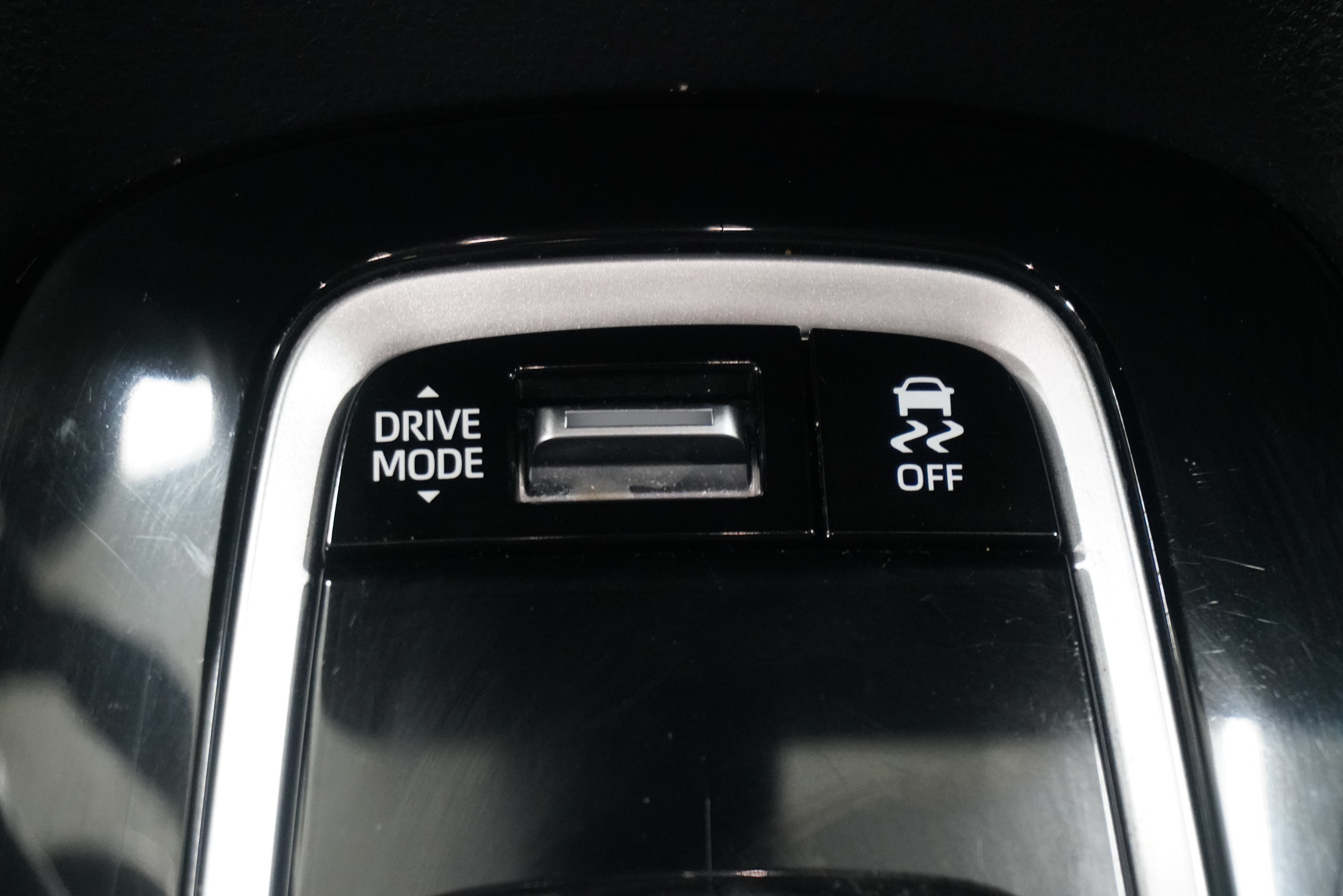 Used 2023 Toyota Corolla SE FWD image 19