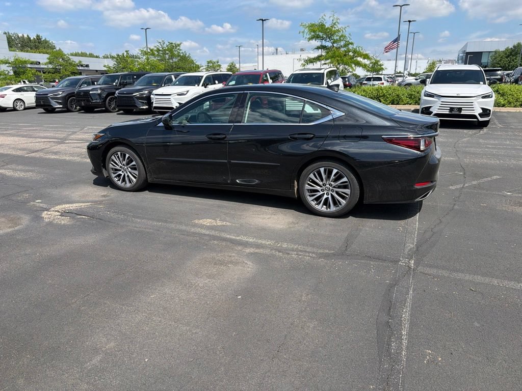 Certified 2021 Lexus ES 350 w/ Premium Package FWD image 12