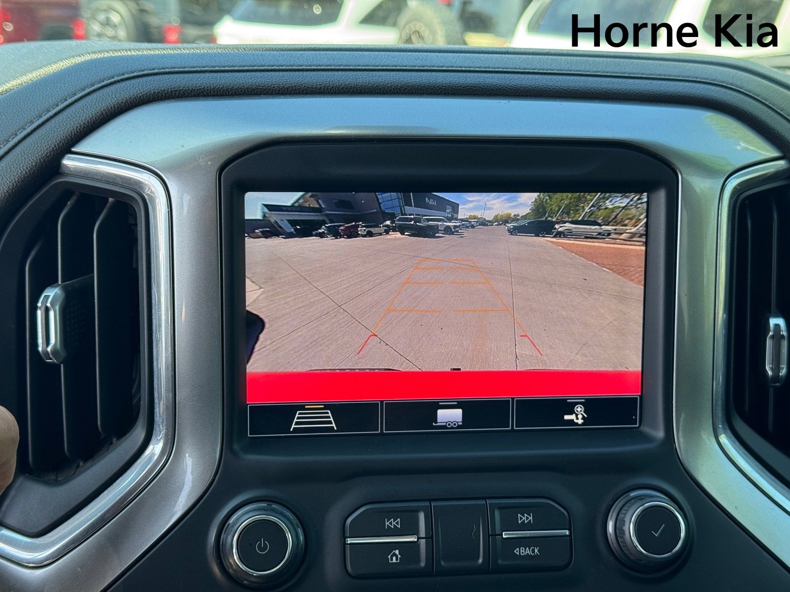 Used 2020 Chevrolet Silverado 1500 LT Trail Boss AWD/4WD image 21