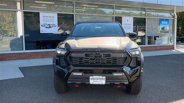 New 2025 Toyota Tacoma TRD Off-Road image 2