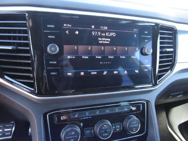 Used 2023 Volkswagen Atlas Cross Sport SEL Premium R-Line AWD/4WD image 20