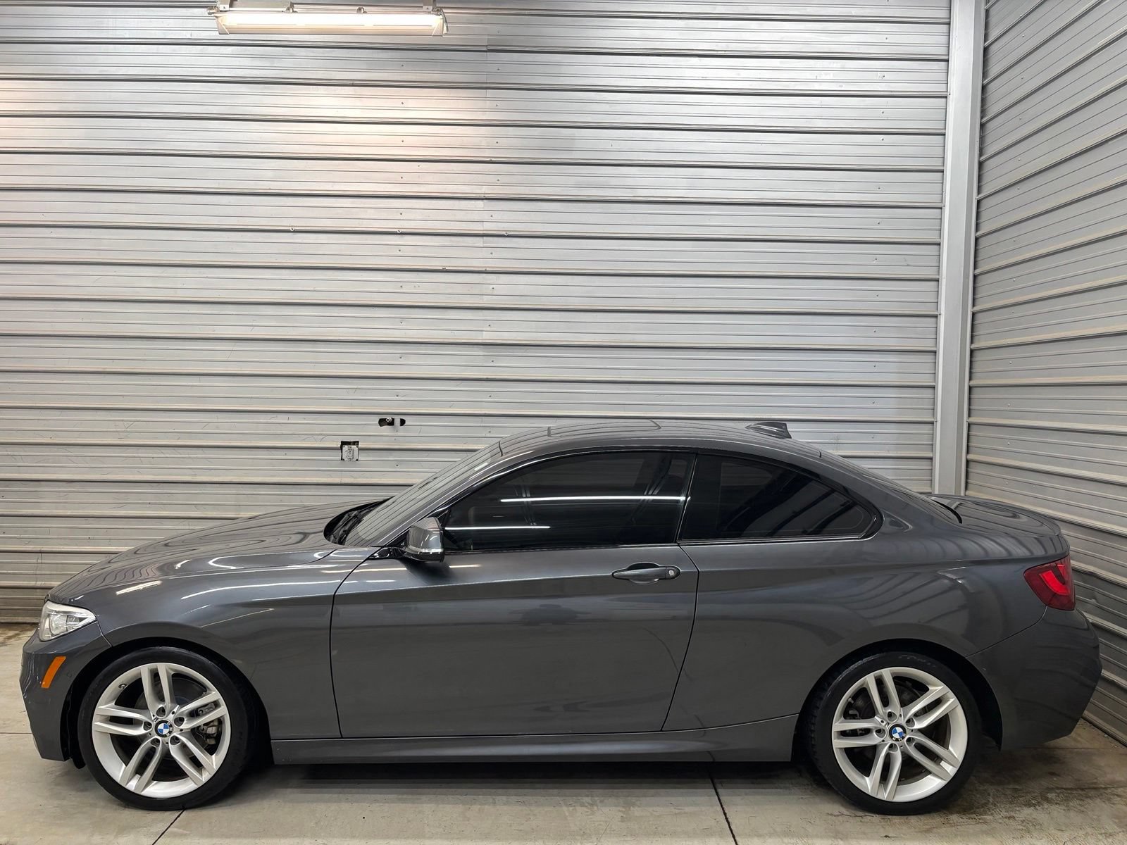 Used 2017 BMW 230i xDrive Coupe AWD/4WD image 10