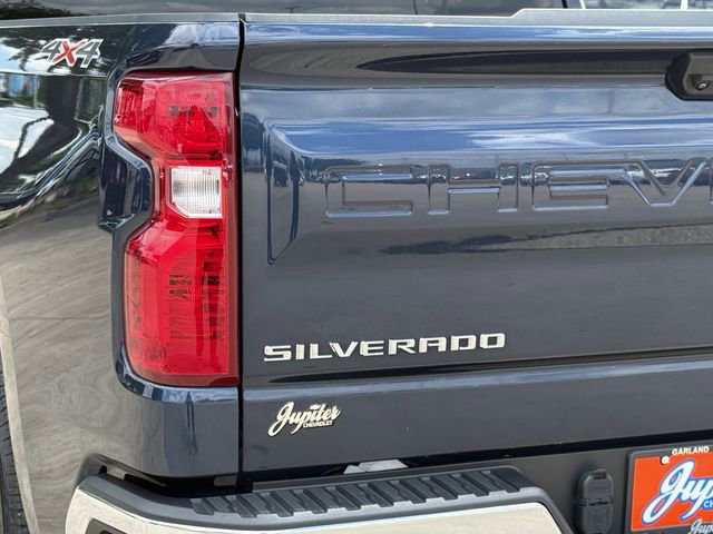 Used 2023 Chevrolet Silverado 1500 LT AWD/4WD image 7