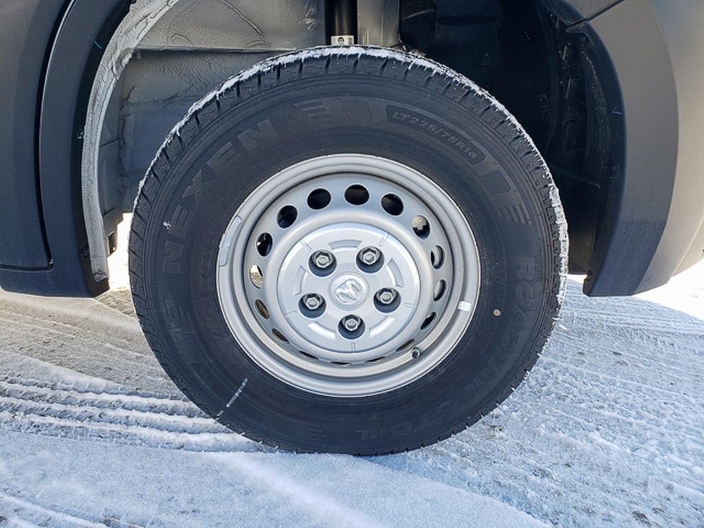 Used 2024 RAM ProMaster 2500 image 29