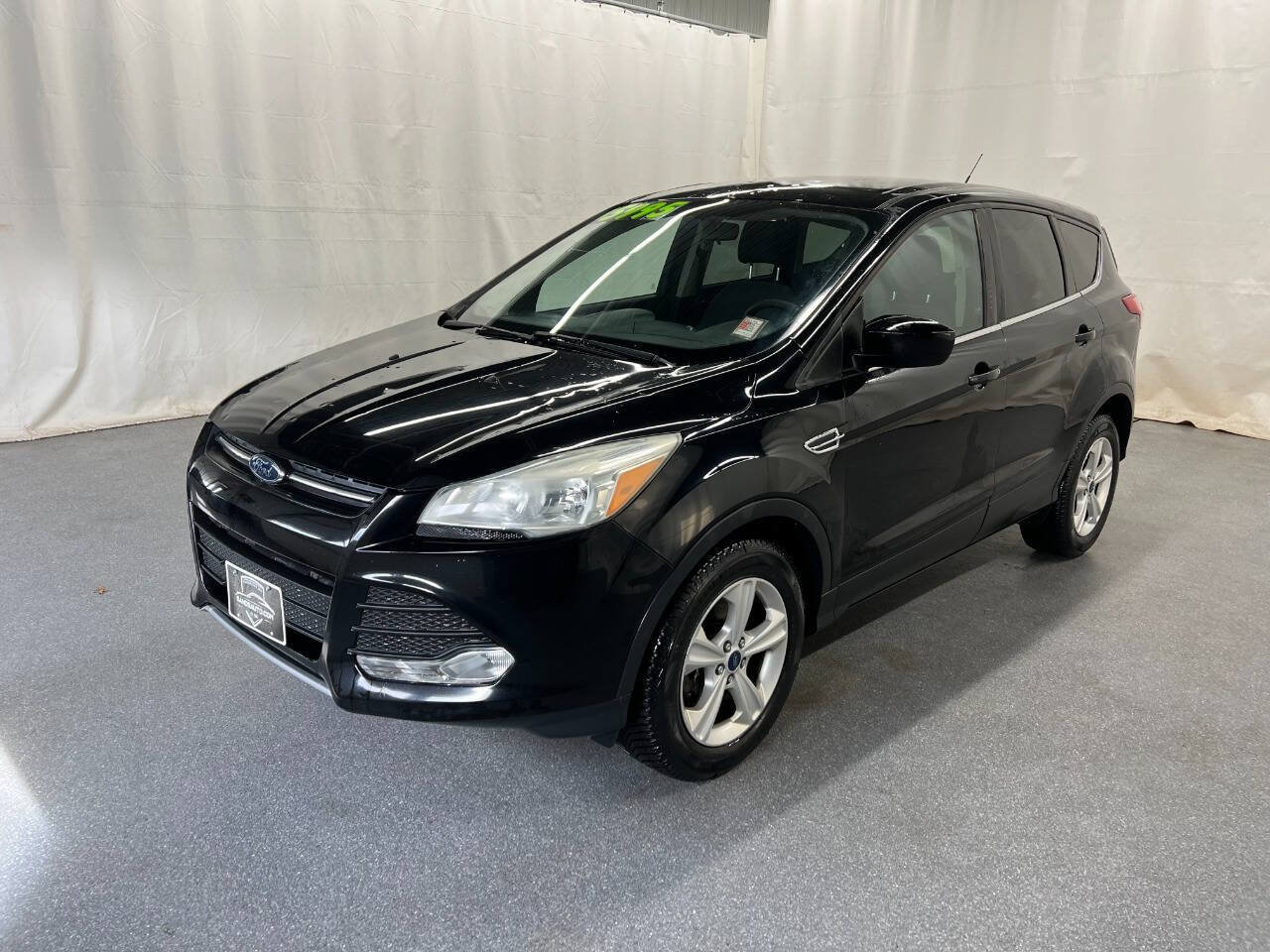 Used 2016 Ford Escape SE AWD/4WD image 1