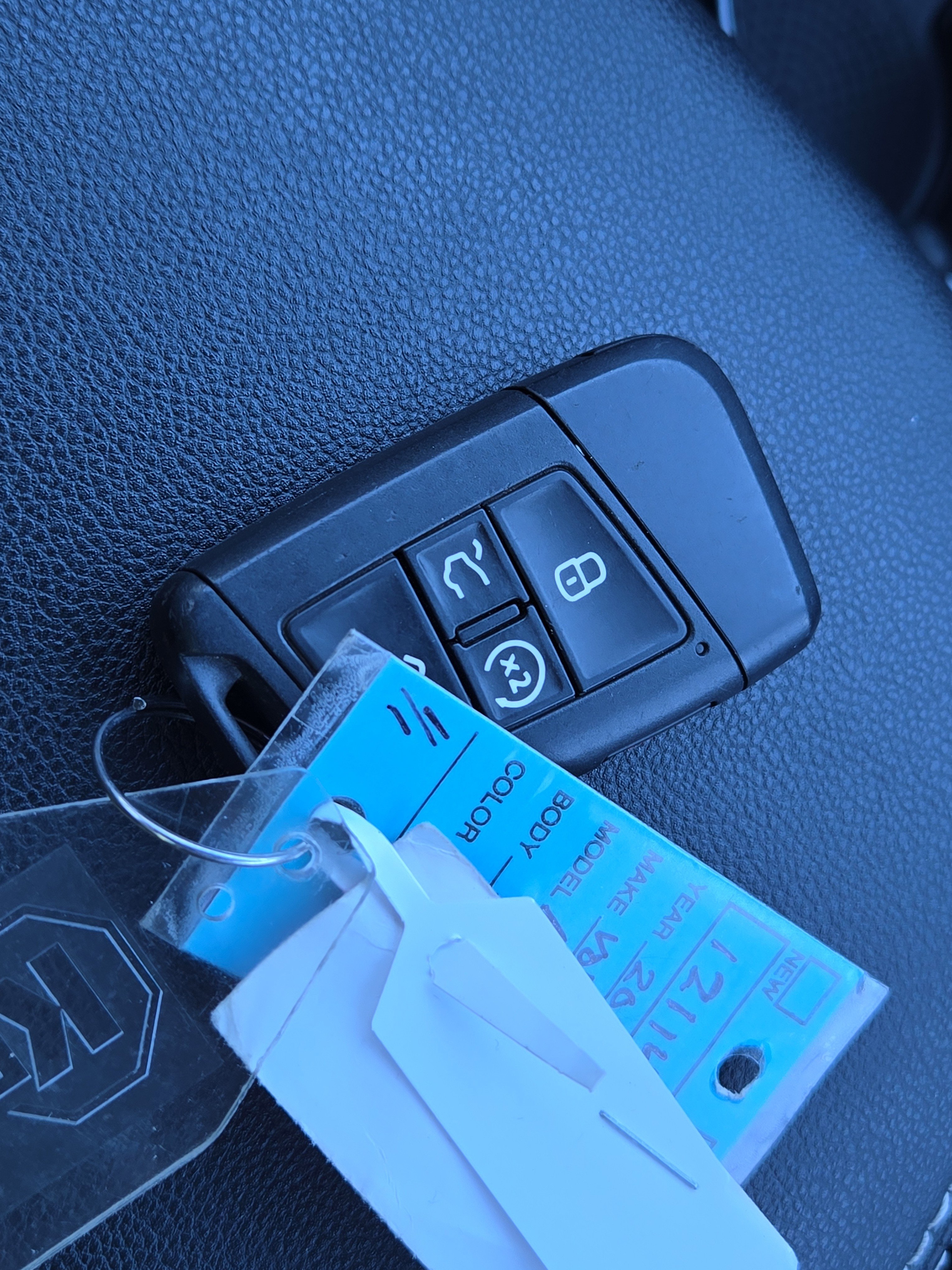 Used 2023 Volkswagen Atlas Cross Sport SEL R-Line image 30