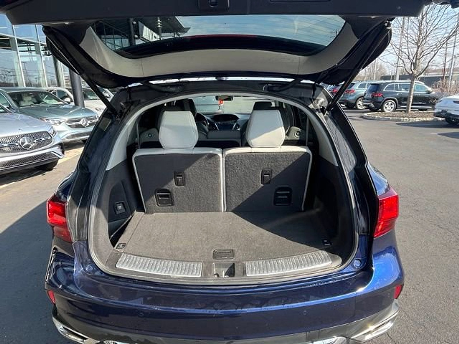 Used 2020 Acura MDX SH-AWD w/ Technology Package image 8