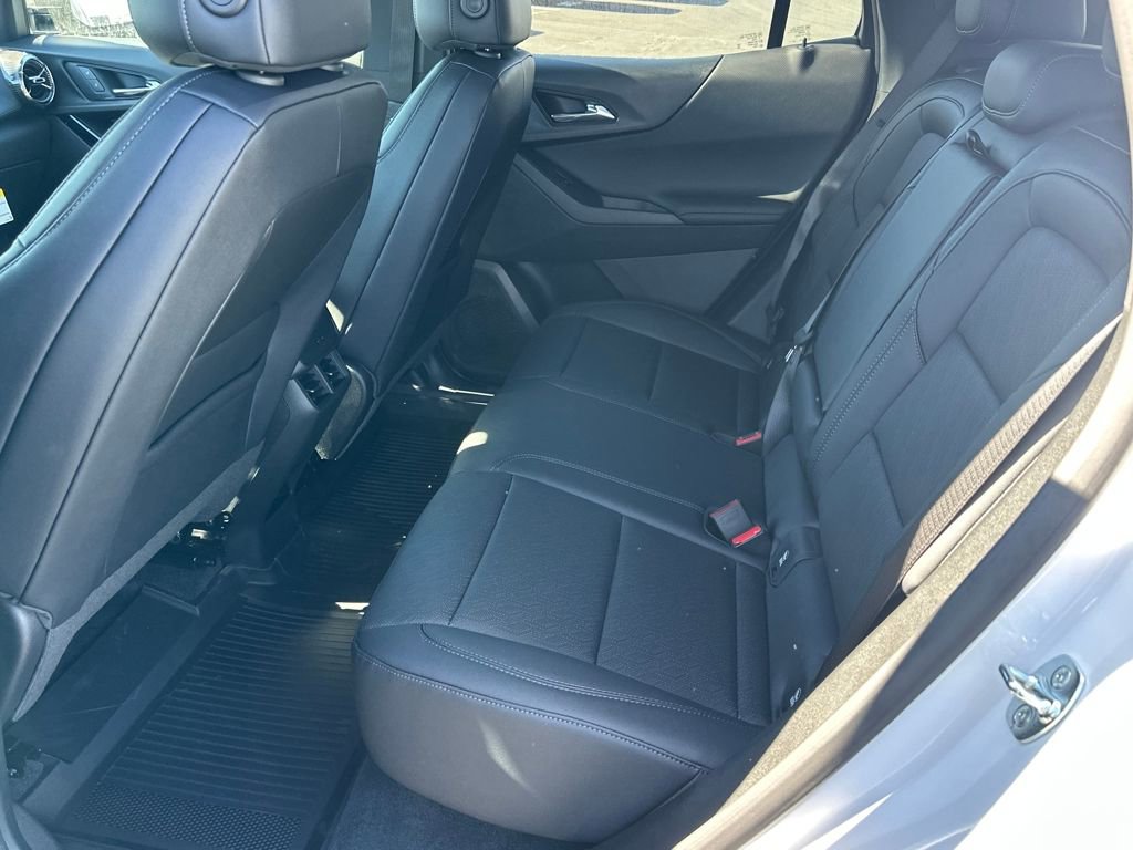 New 2026 Chevrolet Equinox LT w/ Convenience Package II image 17