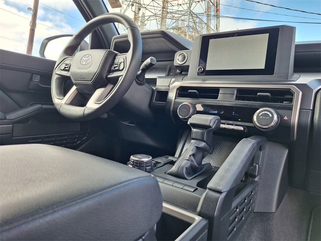 Used 2025 Toyota 4Runner SR5 image 26