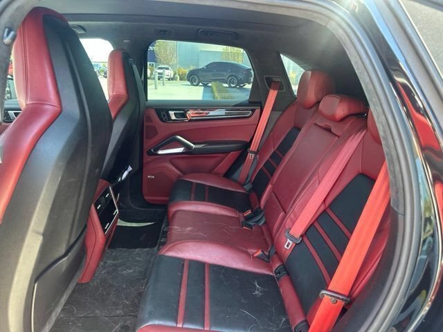 Used 2020 Porsche Cayenne Turbo AWD/4WD image 10